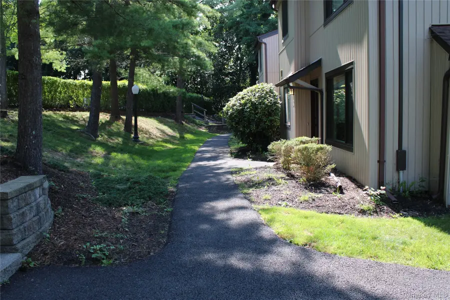 3303 Pine Cone Court, Poughkeepsie, NY 12603 - Image #2