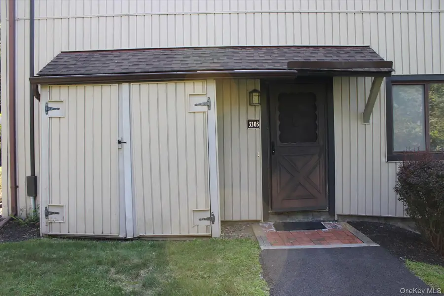 3303 Pine Cone Court, Poughkeepsie, NY 12603 - Image #3