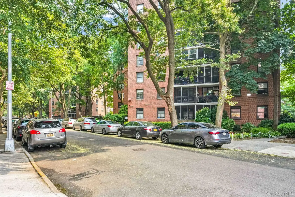35-51 85th Street #5N, Jackson Heights, NY 11372 - Image #1