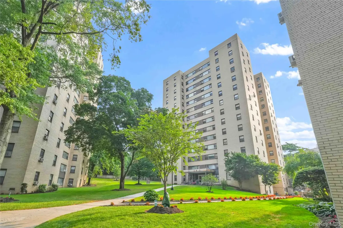 6 Fordham Hill Oval #11G, Bronx, NY 10468 - Image #1