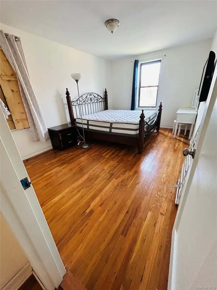 71-11 Yellowstone Boulevard #5K, Forest Hills, NY 11375 - Image #2