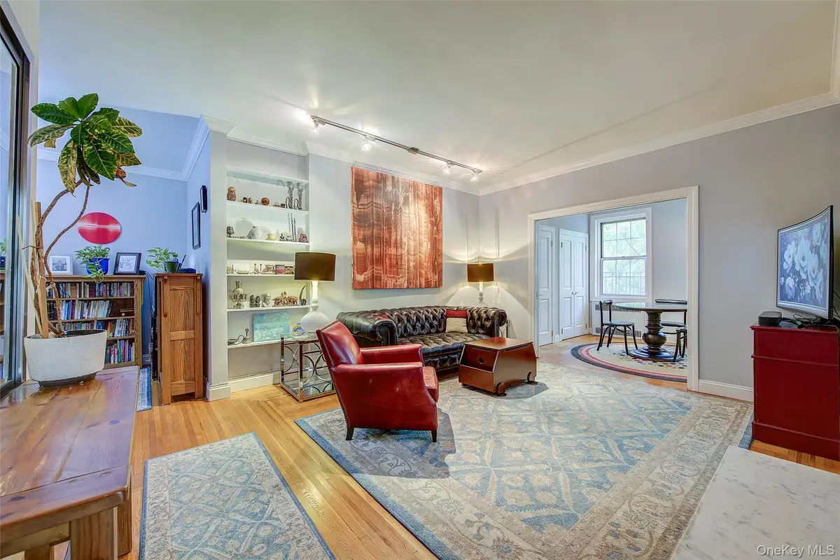 117-01 Park Lane South #A6E, Kew Gardens, NY 11415 - Image #1