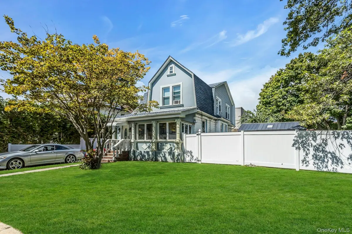 28 Lexington Avenue, Freeport, NY 11520 - Image #1