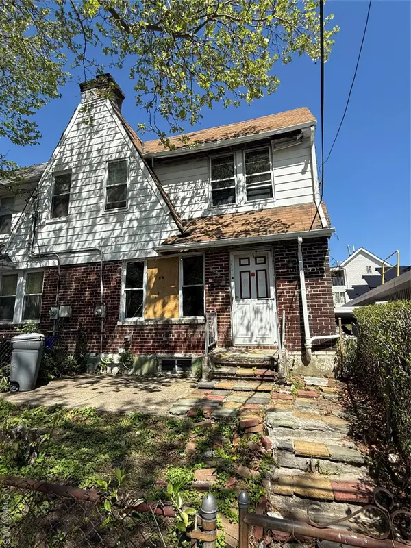 2273 Cincinnatus Avenue, Bronx, NY 10473