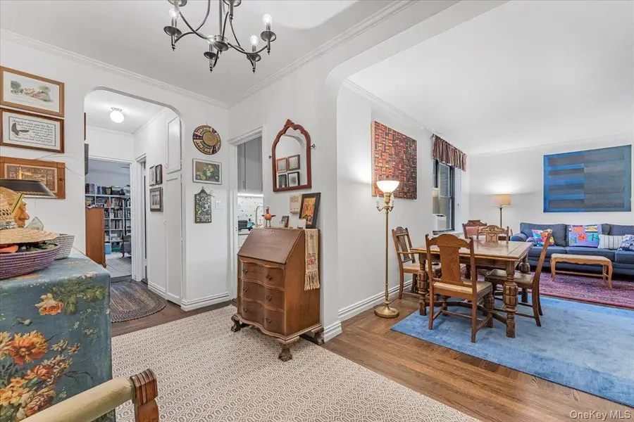 306 Mosholu Parkway S #6K, Bronx, NY 10458 - Image #3