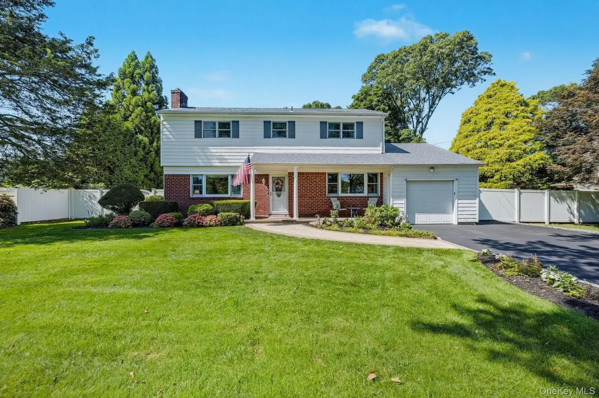 7 Roderick Court, East Northport, NY 11731 - Image #1