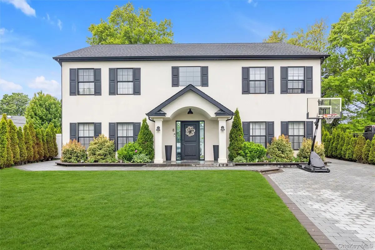 8 Family Lane, Levittown, NY 11756 - Image #1