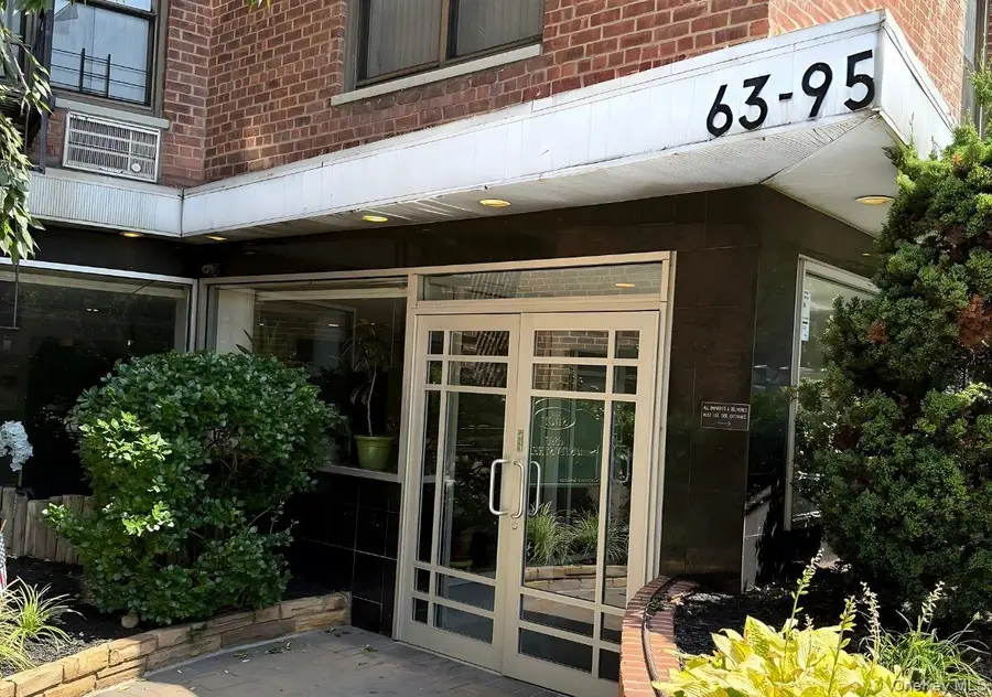 63-95 Austin Street #6G, Rego Park, NY 11374 - Image #3