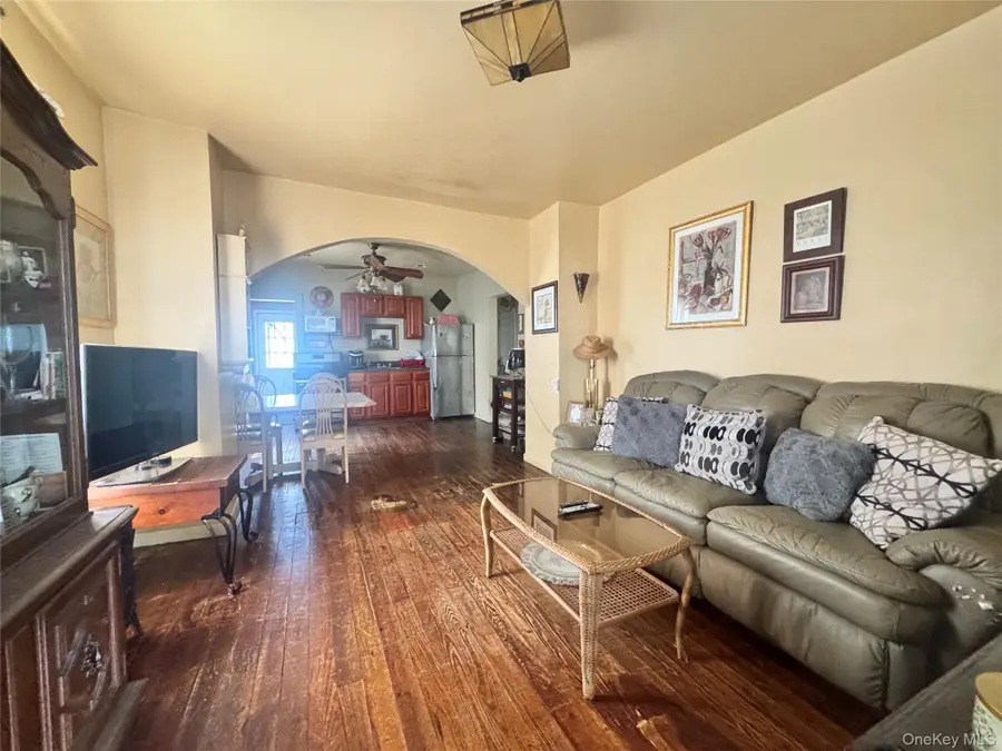 33 Colin Street, Yonkers, NY 10701 - Image #2