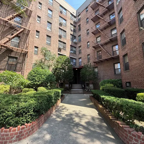 83-55 Woodhaven Boulevard #2K, Woodhaven, NY 11421