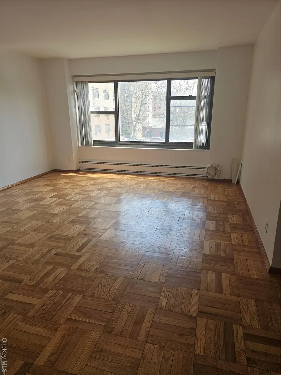 21-85 34th Ave #3B, Astoria, NY 11106 - Image #2