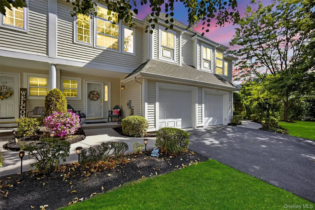 172 Isis Drive #1E, Newburgh, NY 12550 - Image #1