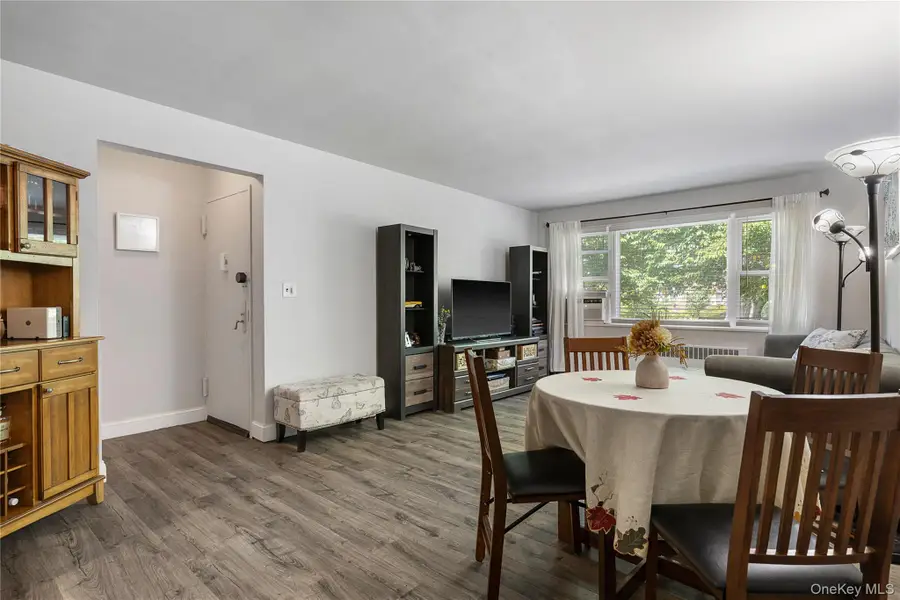 121 N Broadway Avenue #21E, White Plains, NY 10603 - Image #3