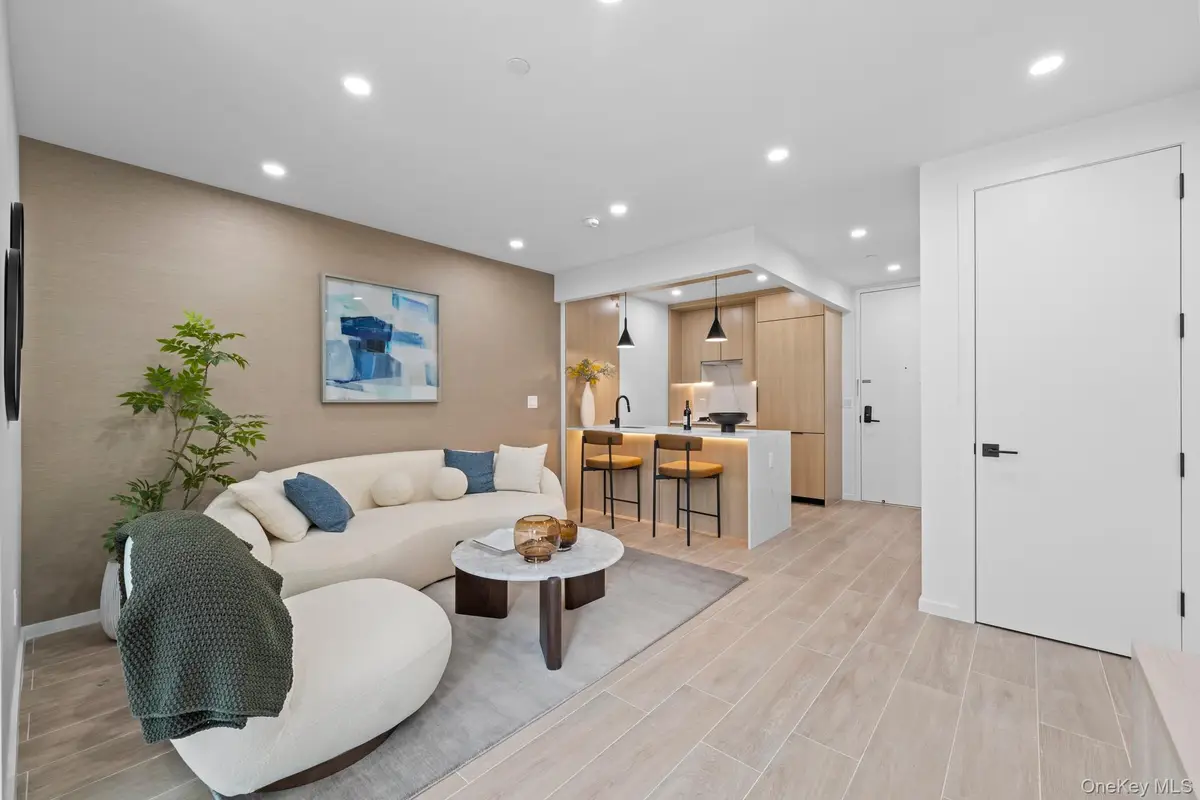 366 Harman Street #2R, Brooklyn, NY 11237 - Image #1