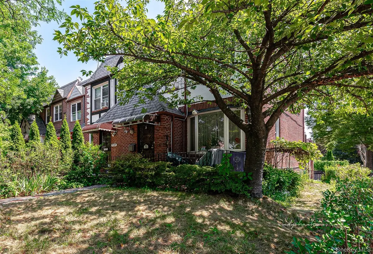 72-89 Yellowstone Boulevard, Forest Hills, NY 11375 - Image #1