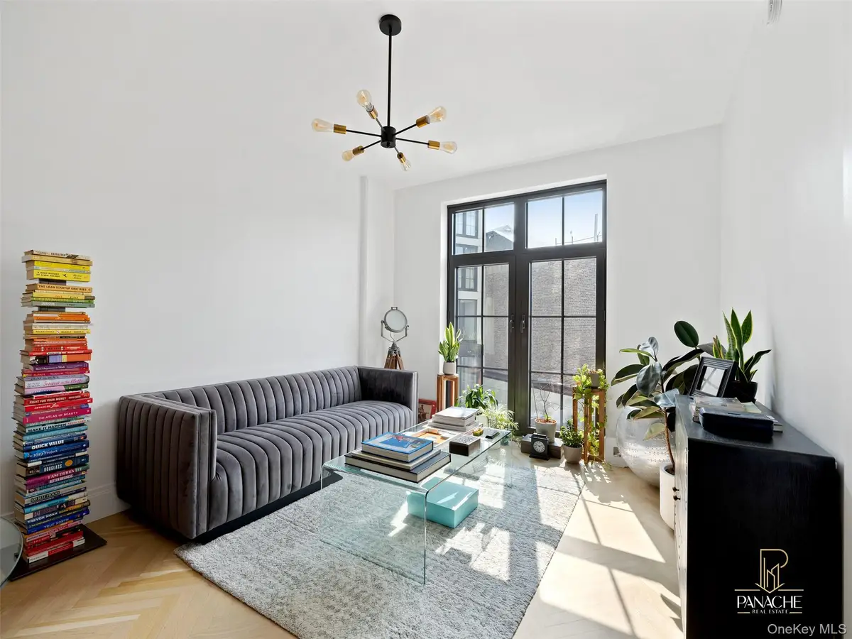 300 W 122nd Street #6N, New York, NY 10027 - Image #1