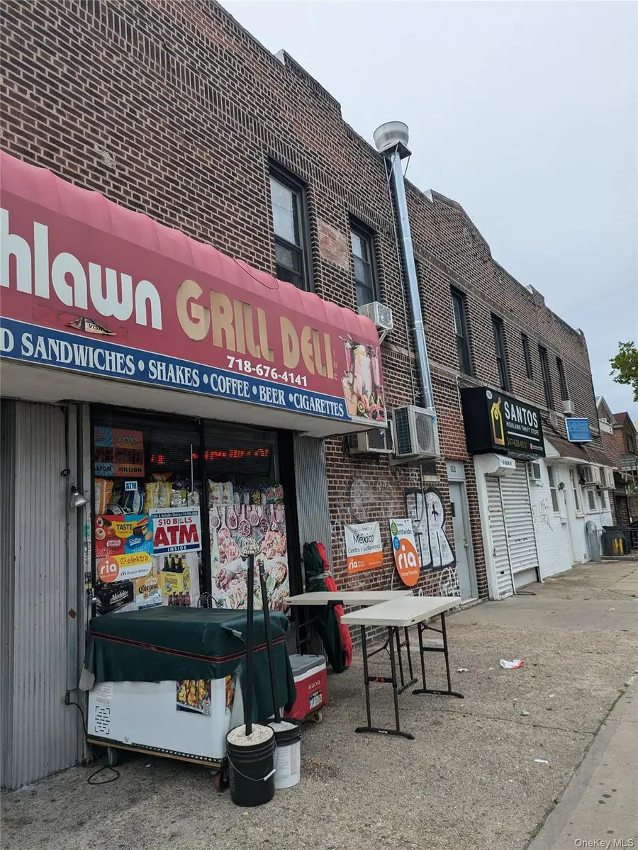 196 Highlawn Avenue, Brooklyn, NY 11223 - Image #2