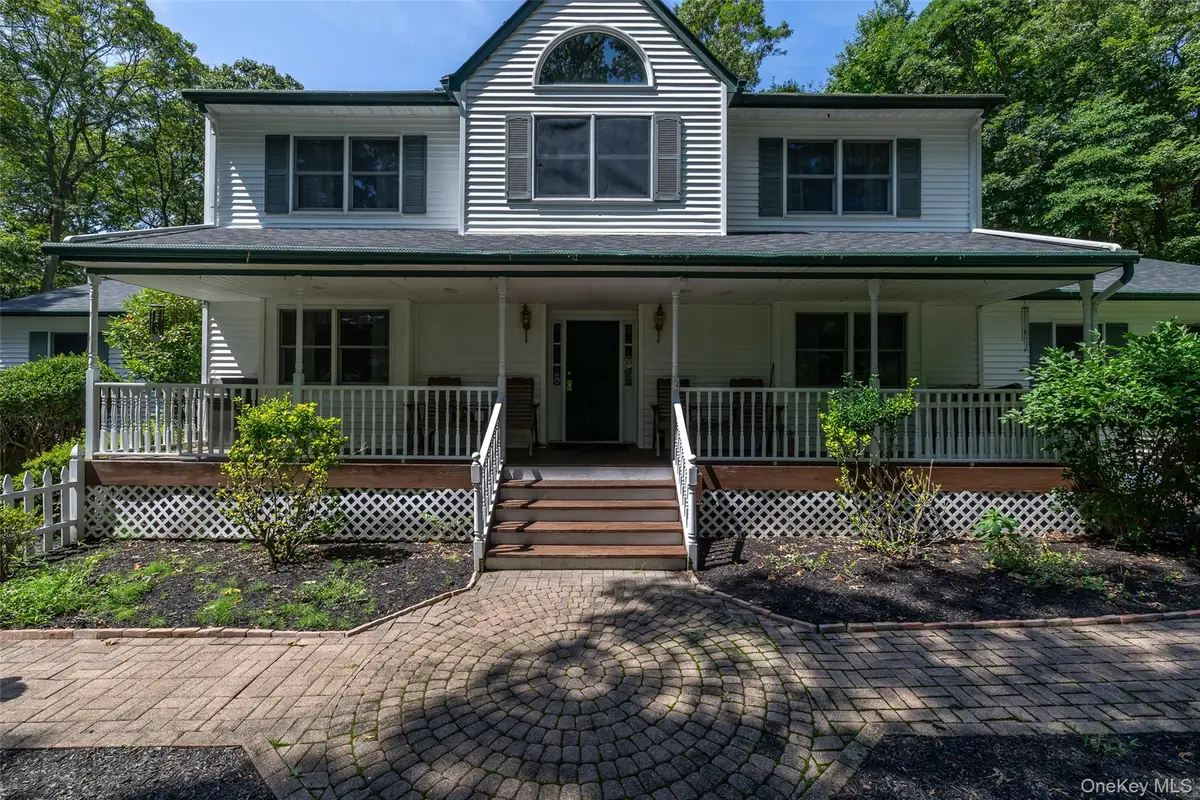 167 Farm Road E, Wading River, NY 11792 - Image #1