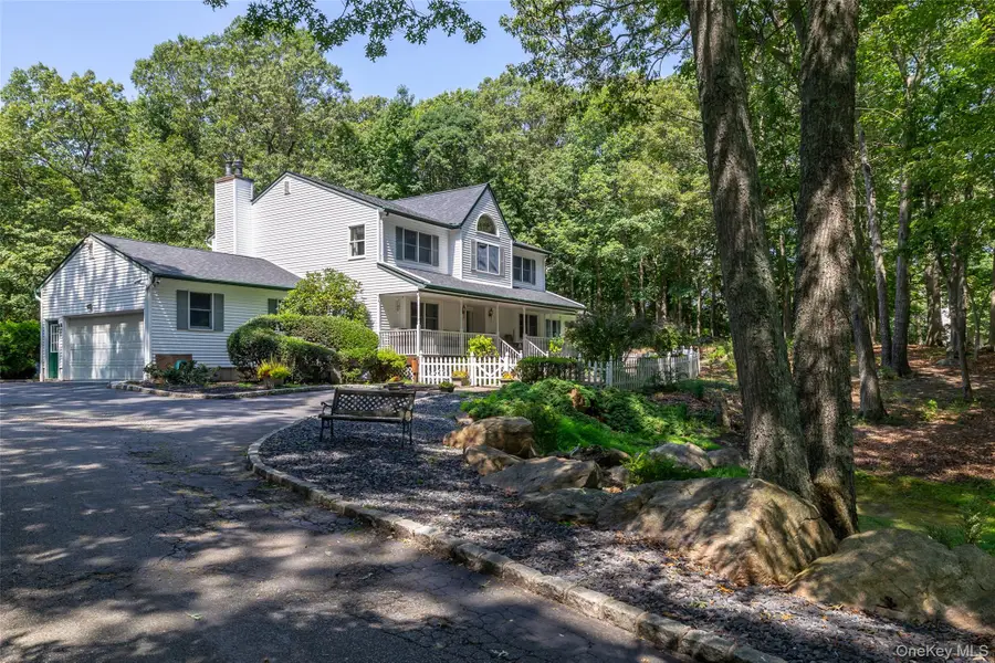 167 Farm Road E, Wading River, NY 11792 - Image #2