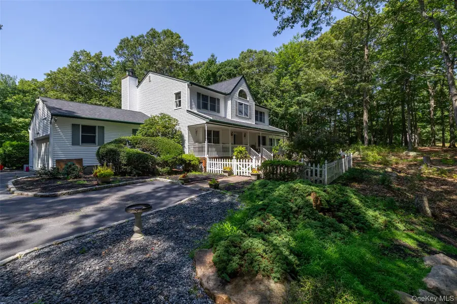 167 Farm Road E, Wading River, NY 11792 - Image #3