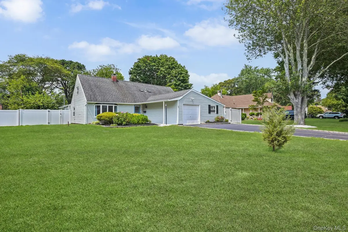 71 Sagebrush Lane, Islandia, NY 11749 - Image #1