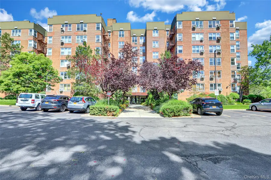 18-40 211 Street #1C, Bayside, NY 11360 - Image #2