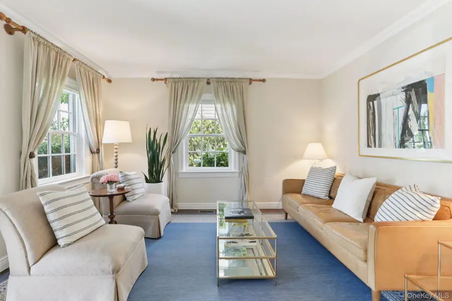 27 Soundview Place, Locust Valley, NY 11560 - Image #3