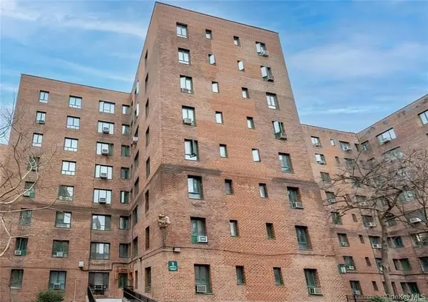11 Metropolitan Oval #6E, Bronx, NY 10462