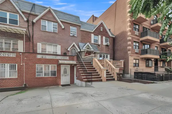 52-22 Van Loon Street, Elmhurst, NY 11373