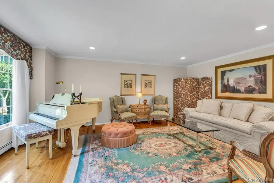 1 Damaris Court, Bayport, NY 11705 - Image #3