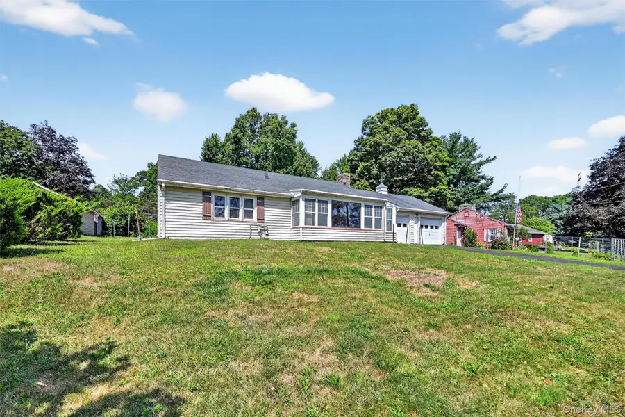 111 Apple Lane Drive, Middletown, NY 10940 - Image #2