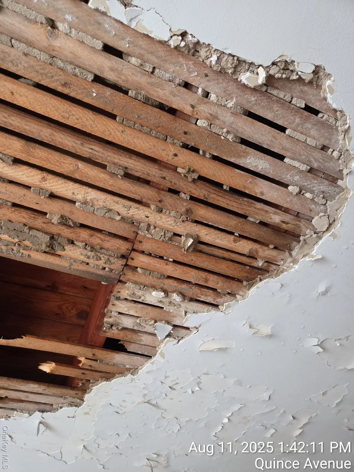 52-05 Robinson St, Flushing, NY 11335 - Image #1