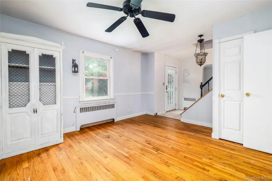 578 Irene Street, South Hempstead, NY 11550 - Image #3