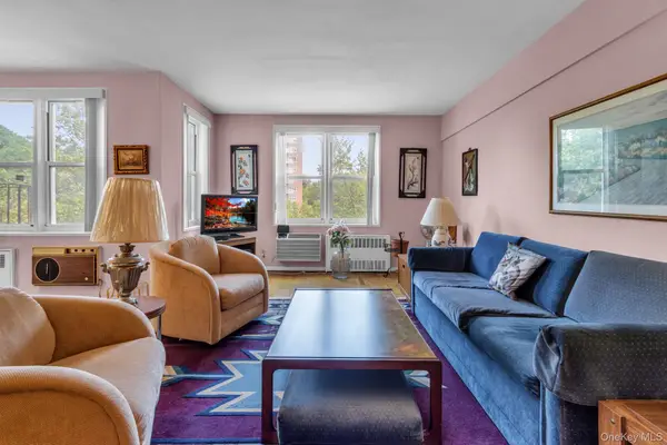 3901 Independence Avenue #4R, Bronx, NY 10463