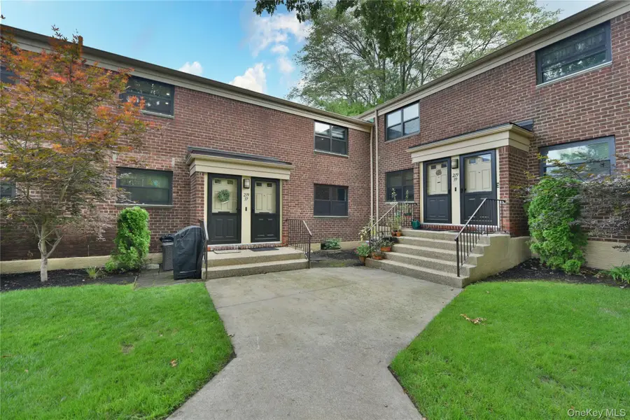 219-37 75th Avenue #160A2, Oakland Gardens, NY 11364 - Image #2