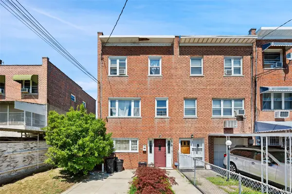 959 E 220th Street, Bronx, NY 10469