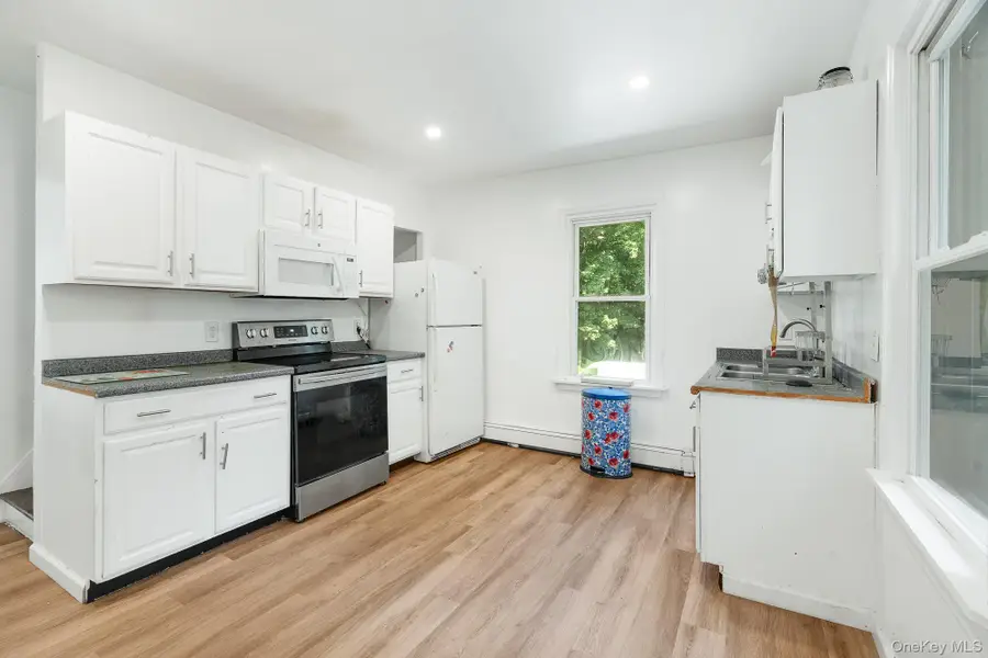 115 Fulton Avenue, Poughkeepsie, NY 12603 - Image #3