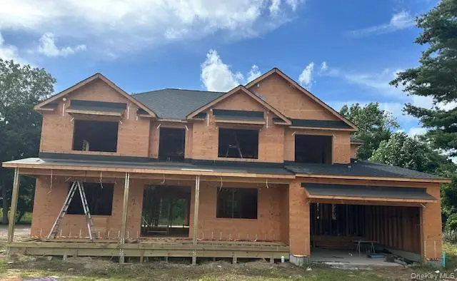 3 Carmine Court, Commack, NY 11725 - Image #2