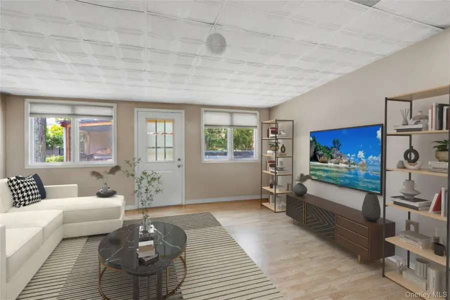 120 Avenue C, Holbrook, NY 11741 - Image #3