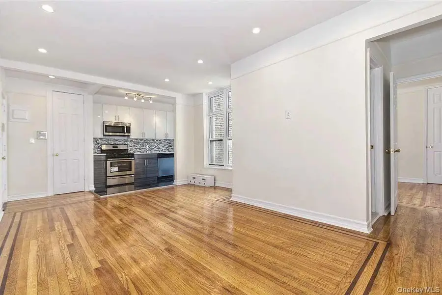 130 Bay Ridge Parkway #6D, Brooklyn, NY 11209 - Image #2
