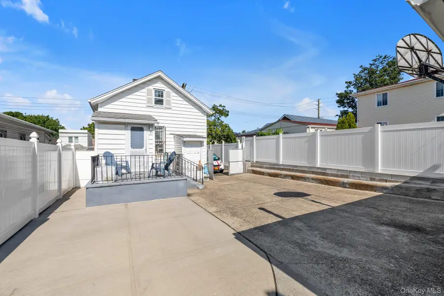 13011 124th Street, South Ozone Park, NY 11420 - Image #3