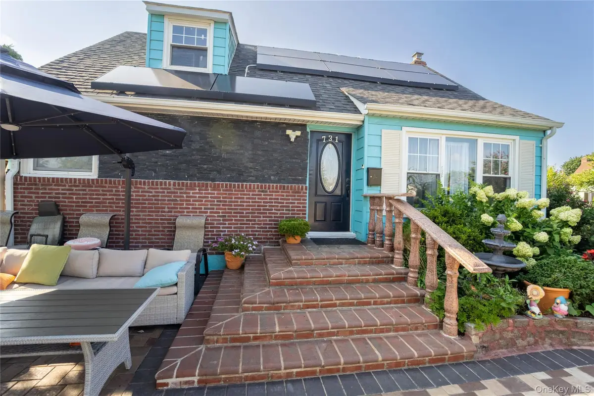 731 Planders Avenue, Uniondale, NY 11553 - Image #1