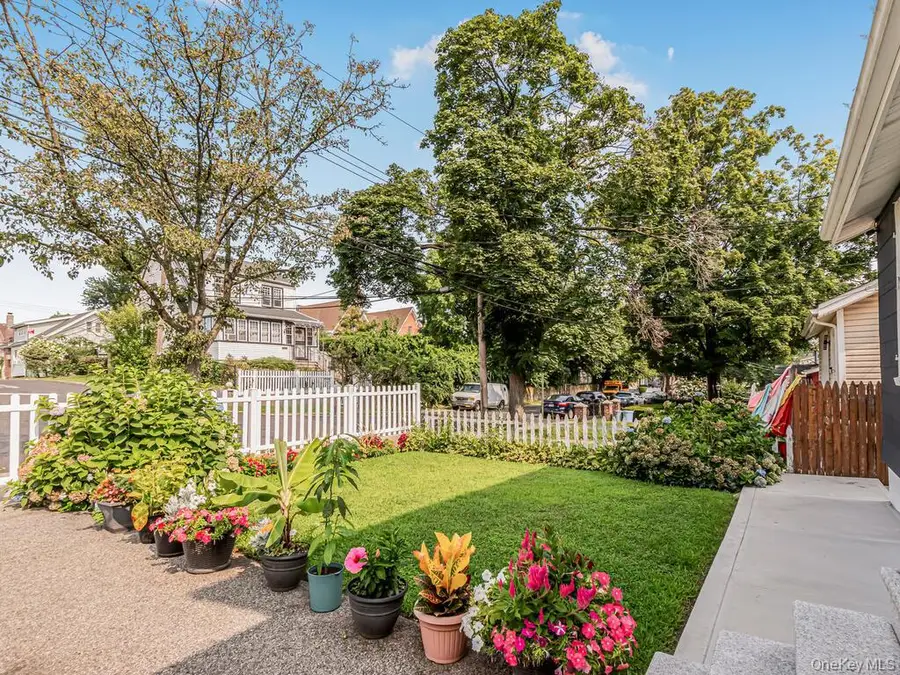 3992 Rombouts Avenue, Bronx, NY 10466 - Image #3