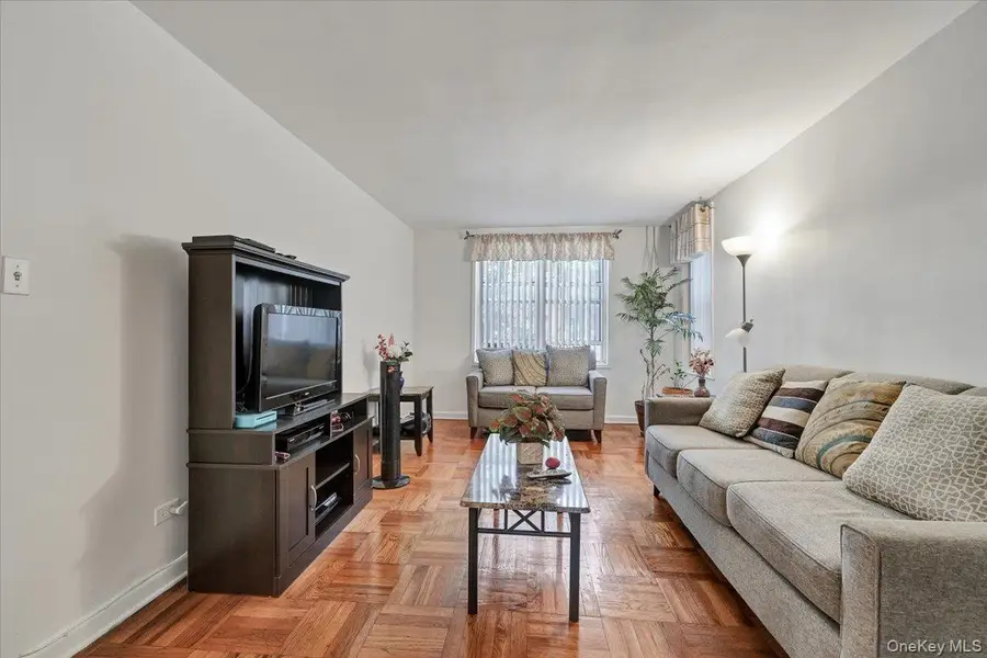 1425 Thieriot Avenue #1N, Bronx, NY 10460 - Image #3
