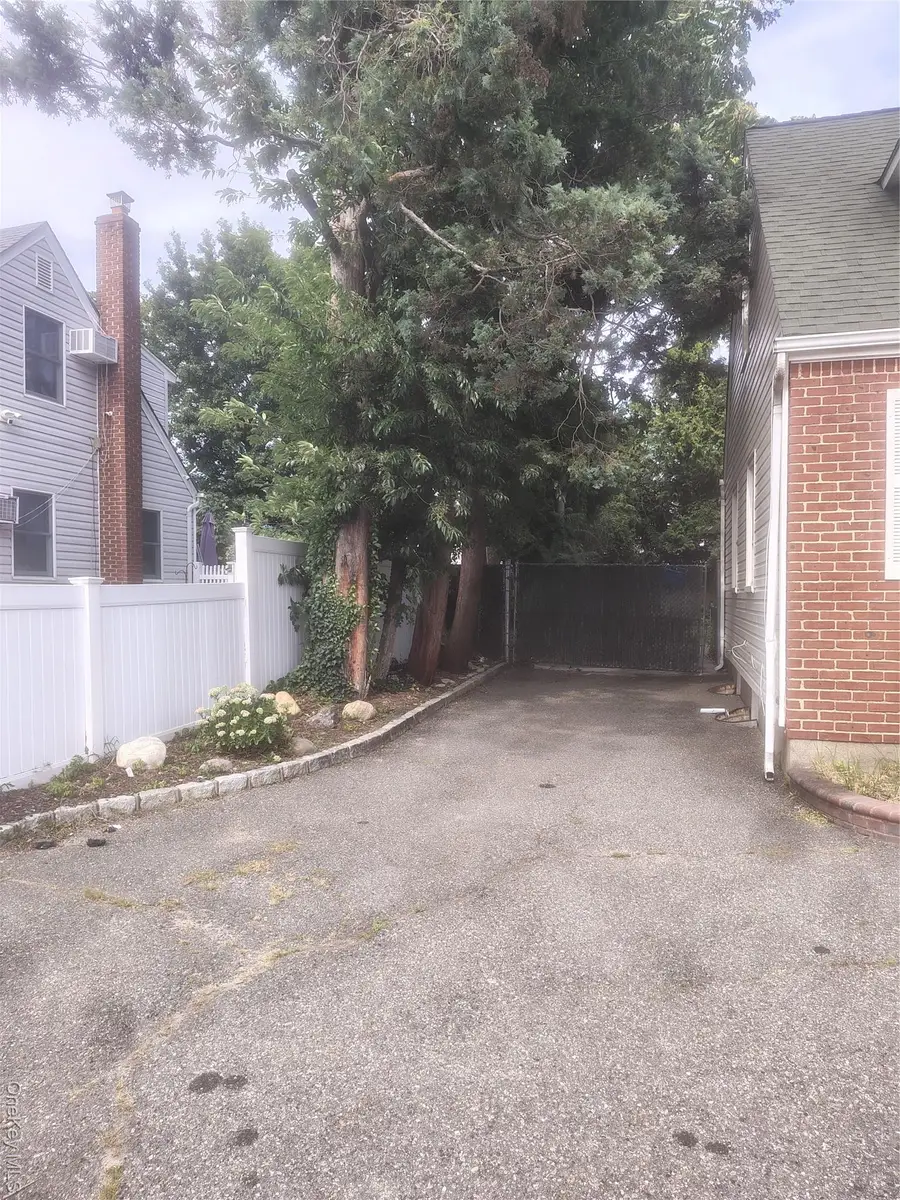 351 E Meadow Avenue, East Meadow, NY 11554 - Image #2