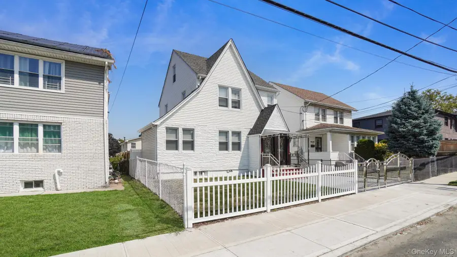 192-23 116th Road, Saint Albans, NY 11412 - Image #3