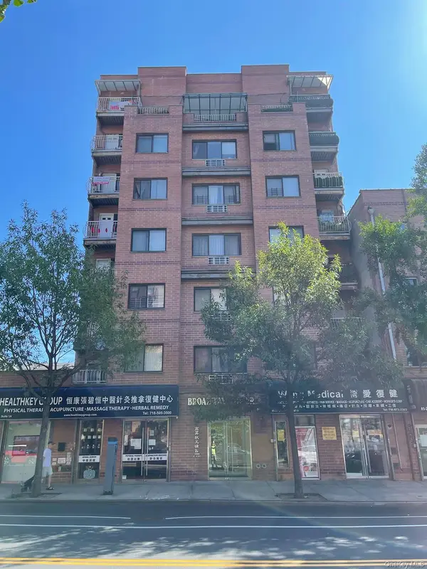 8523 Broadway #9B, Elmhurst, NY 11373