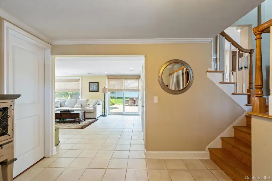 46 Saratoga Drive, Jericho, NY 11753 - Image #3