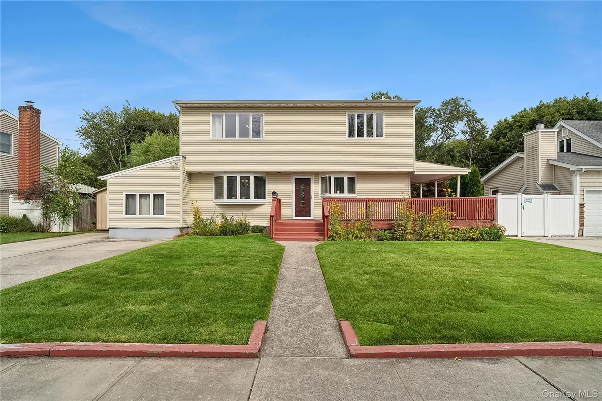 79 Elizabeth Drive, Bethpage, NY 11714 - #1