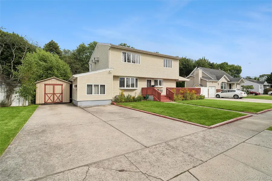 79 Elizabeth Drive, Bethpage, NY 11714 - #2